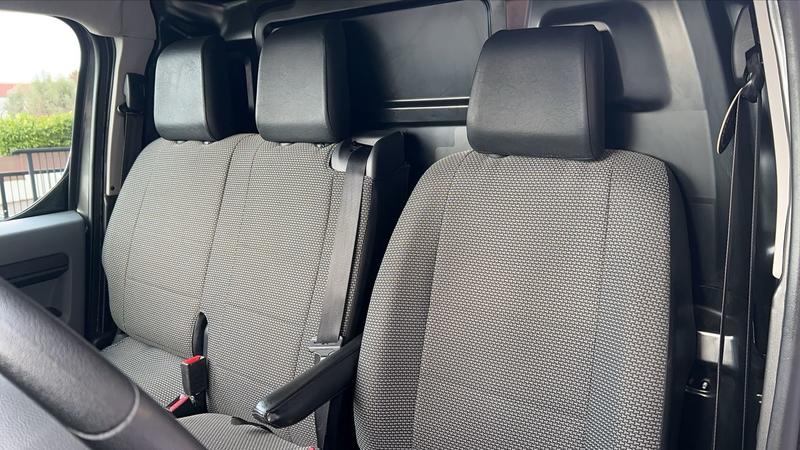 Peugeot Expert Fourgon m 2.0 BlueHDi 120 Eat8 Asphalt - Automatique Entretien constructeur