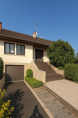 Maison - 150 m² - 6 pièces