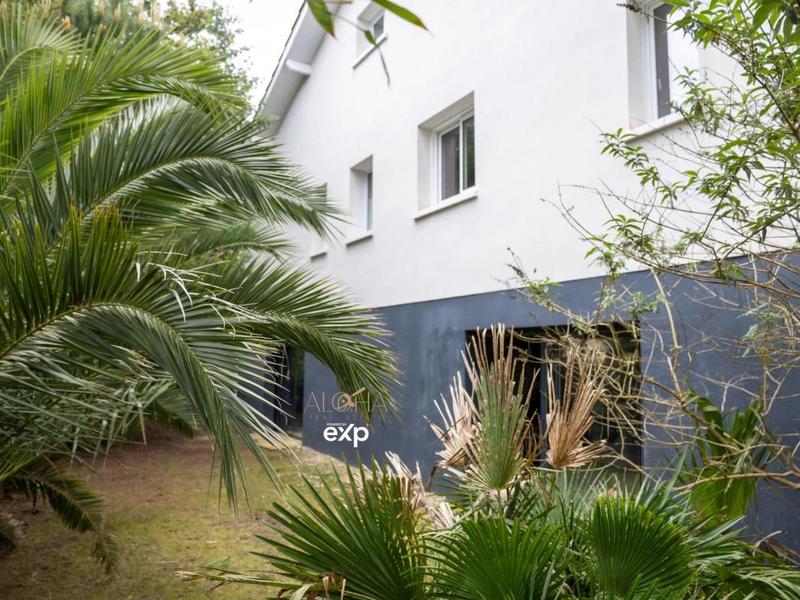 Villa - 140 m² - 6 pièces