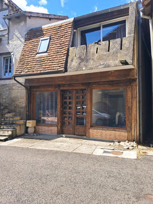 Maison de village - 92 m² - 4 pièces