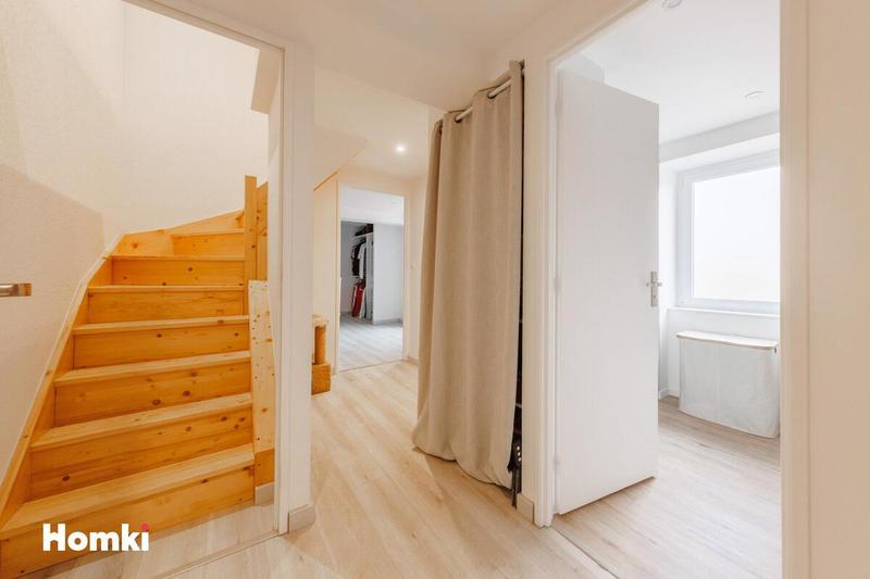 Maison de ville - 80 m² - 4 pièces