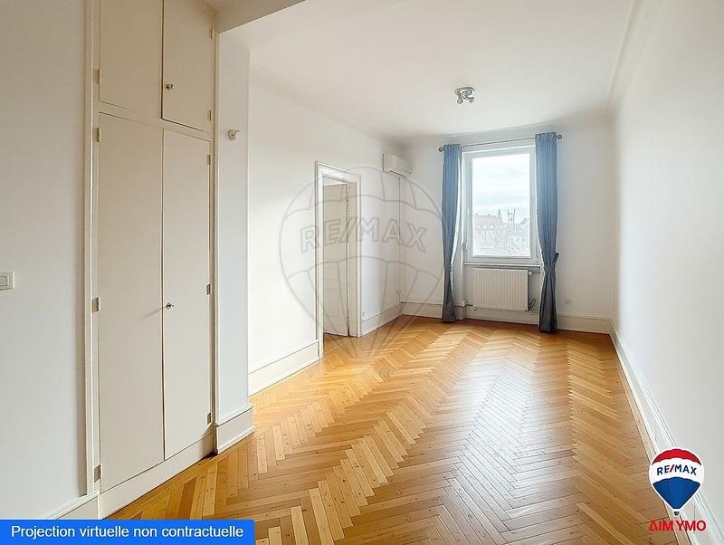 Appartement - 126 m² - 6 pièces