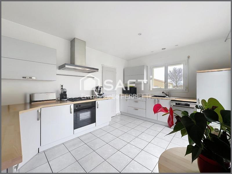 Maison - 140 m² - 7 pièces