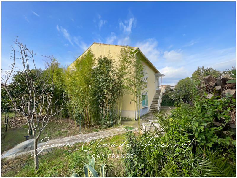 Maison - 110 m² - 4 pièces