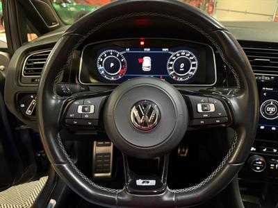 Volkswagen Golf R Tsi 300 4motion