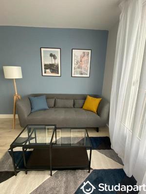 Chambre - 10 m² - 1 pièce