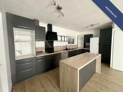 Maison - 118 m² - 6 pièces