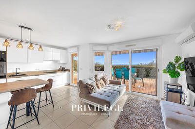 Appartement - 77 m² - 4 pièces