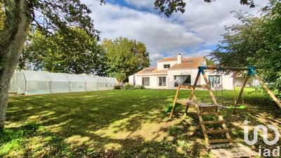 Maison - 178 m² - 7 pièces