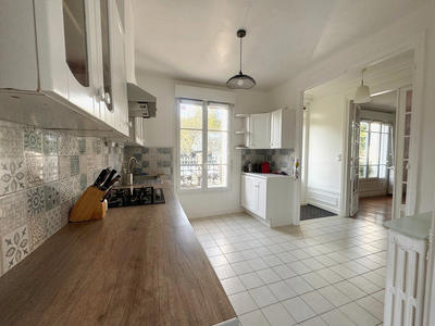 Maison - 145 m² - 7 pièces