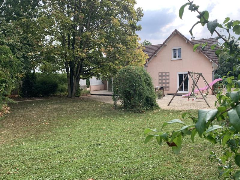 Maison - 170 m² - 7 pièces