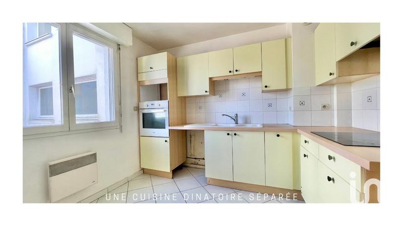 Appartement - 100 m² - 5 pièces