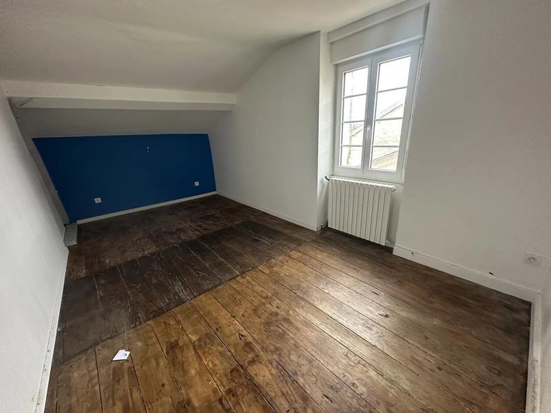 Maison - 156 m² - 7 pièces