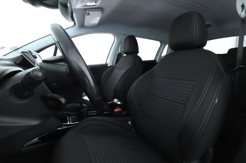 Peugeot 2008 1.6 Blue-HDi Allure 100 ch