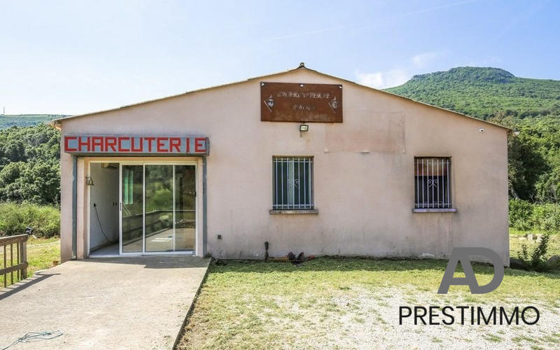 Local d'activités - 220 m²