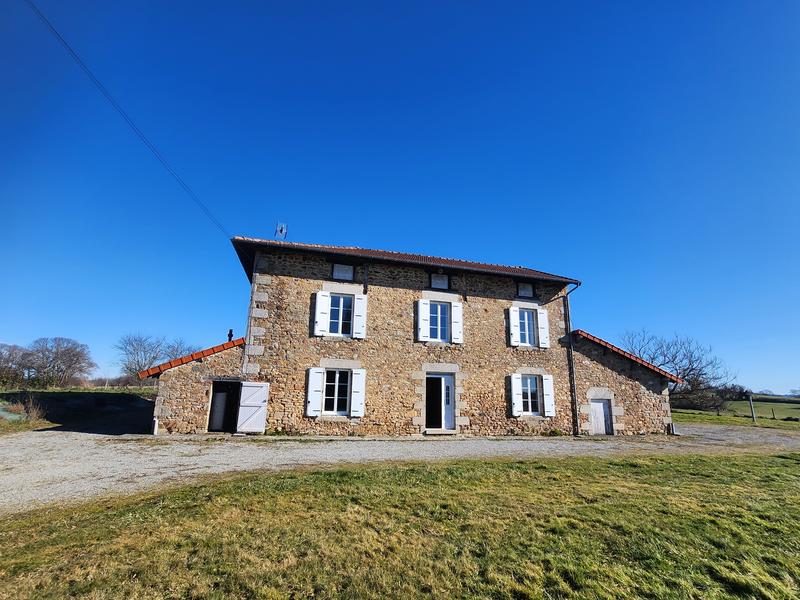 Maison - 167 m² - 6 pièces