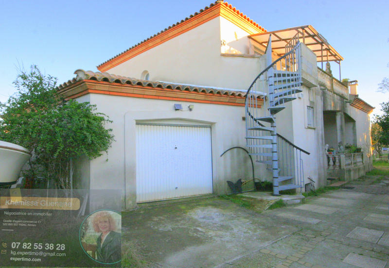 Villa - 160 m² - 8 pièces