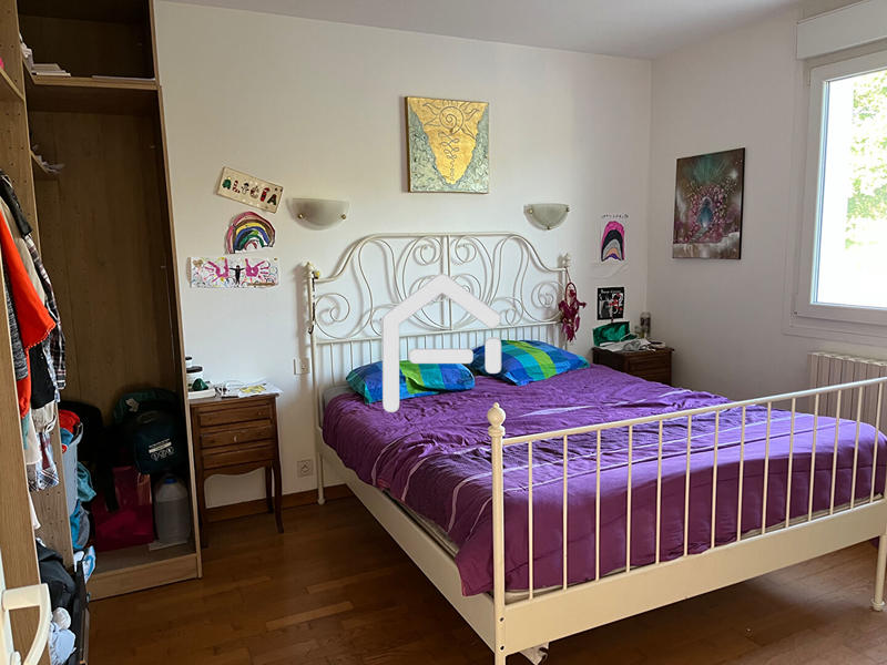 Maison - 110 m² - 6 pièces