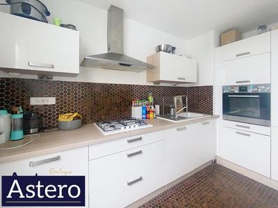 Appartement - 82 m² - 5 pièces