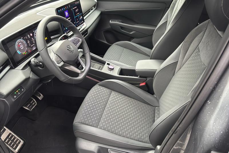 Volkswagen t-Roc Etsi 150 Dsg7 R-Line