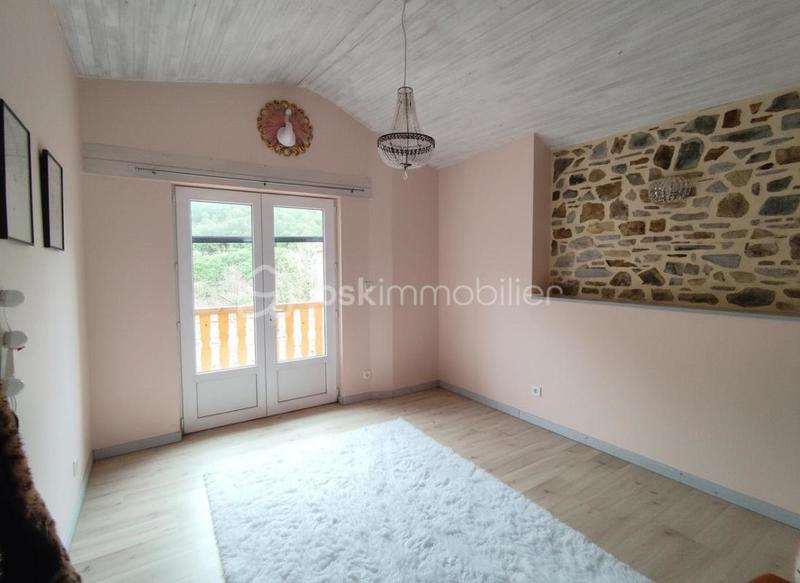 Maison en pierre - 110 m² - 5 pièces