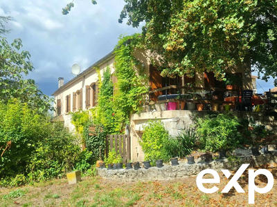 Maison - 190 m² - 10 pièces