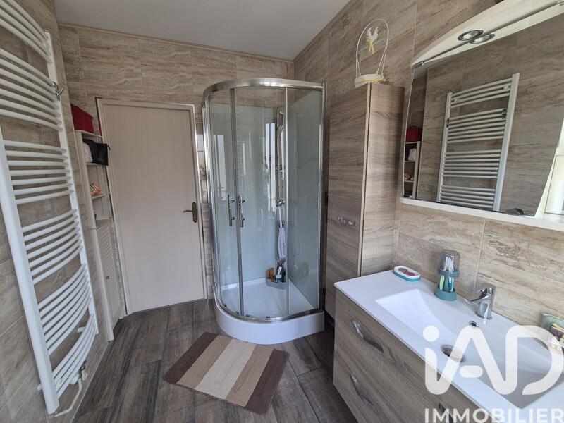 Maison de ville - 126 m² - 7 pièces