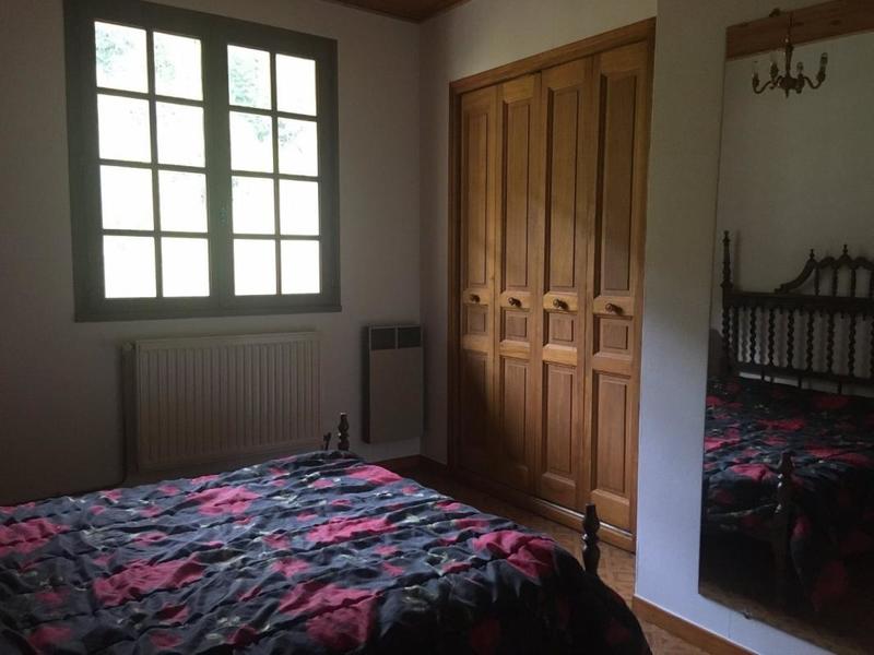 Maison - 230 m² - 8 pièces