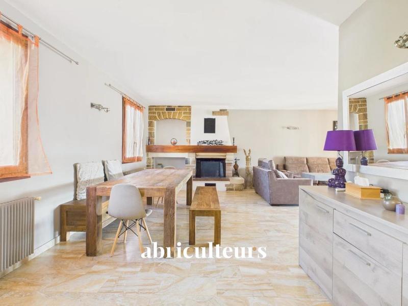 Maison ancienne - 130 m² - 5 pièces