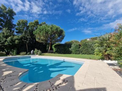 Maison - 155 m² - 5 pièces