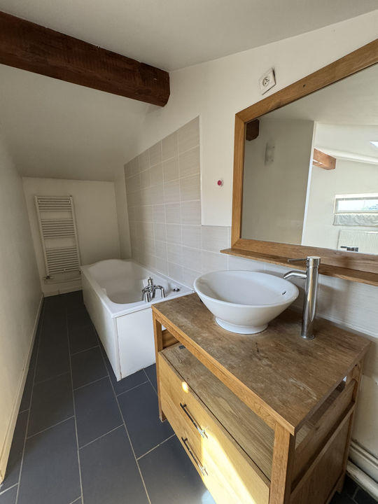 Maison de ville - 70 m² - 4 pièces