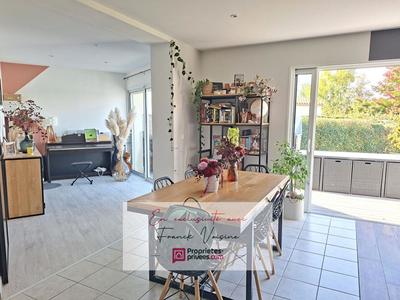 Maison - 116 m² - 6 pièces