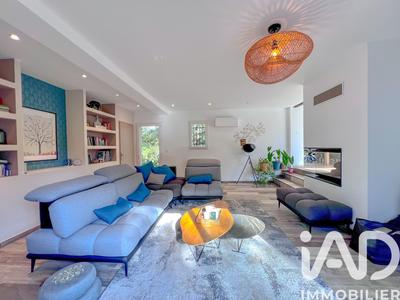 Maison - 185 m² - 5 pièces