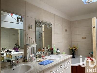 Maison - 131 m² - 4 pièces