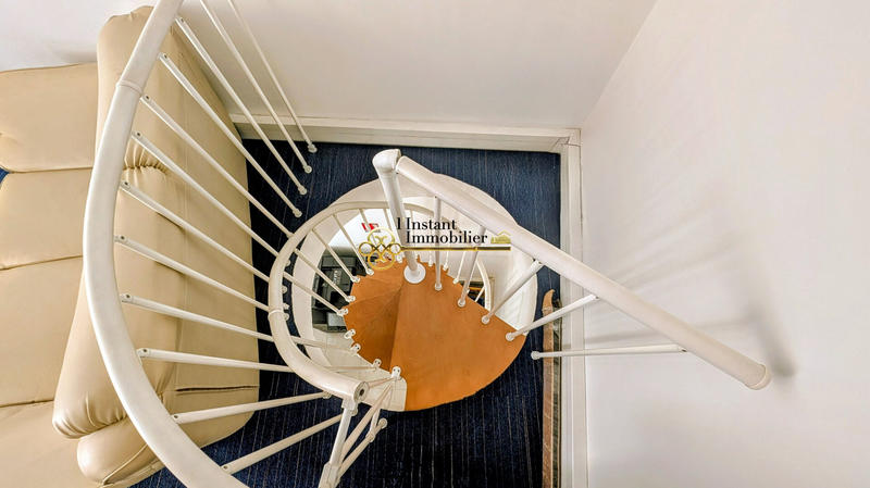 Immeuble - 133 m² - 7 pièces