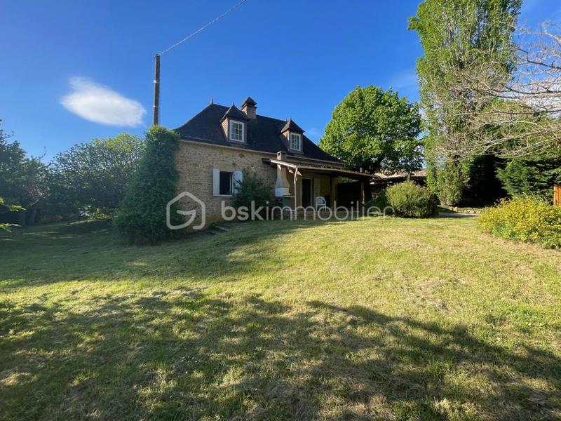 Propriété - 280 m² - 12 pièces