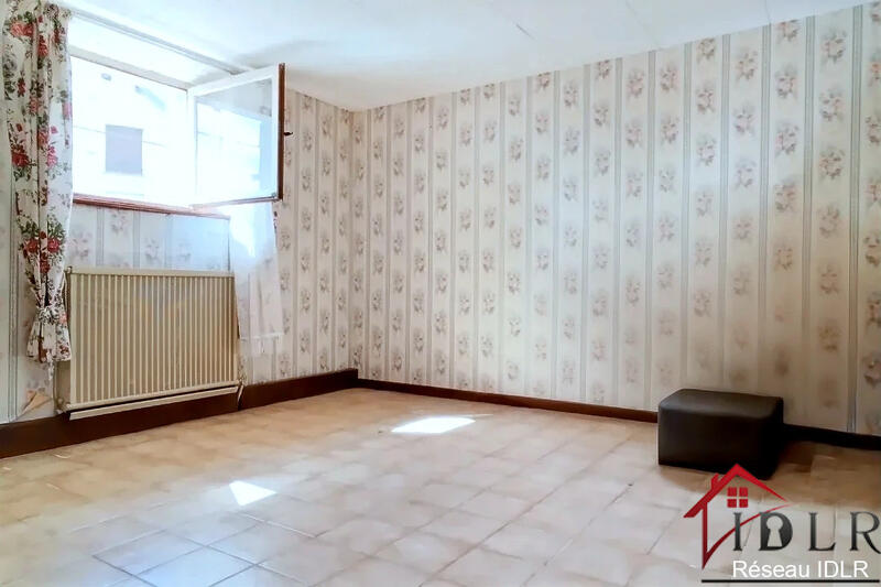 Pavillon - 90 m² - 5 pièces