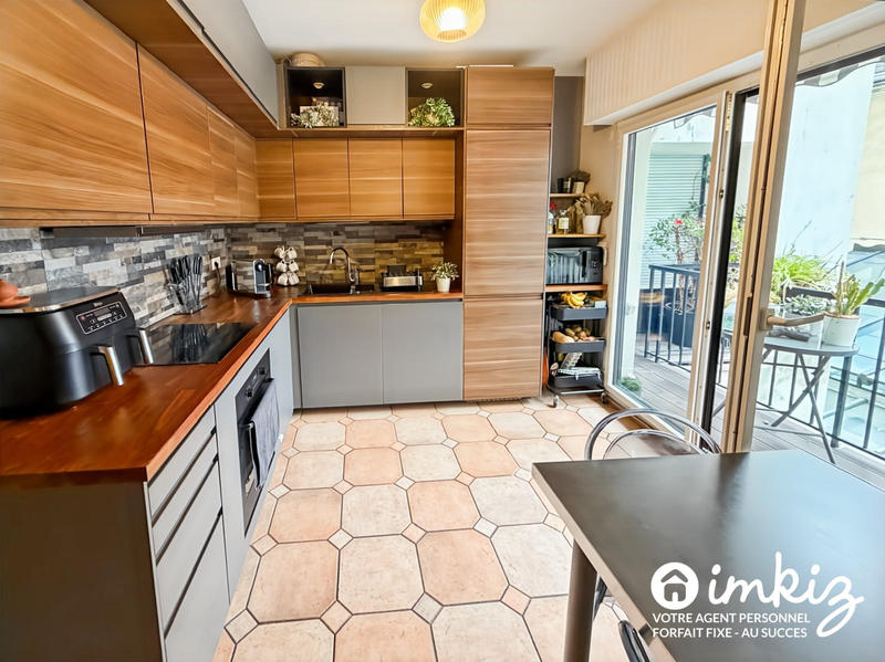 Appartement - 81 m² - 3 pièces