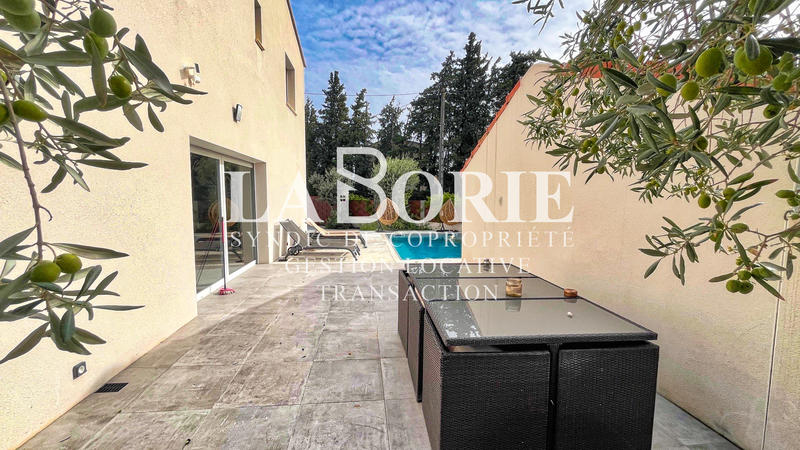 Villa - 140 m² - 5 pièces