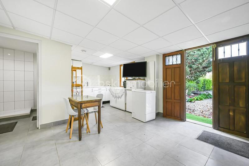 Maison - 130 m² - 5 pièces