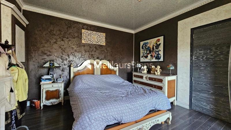 Maison - 164 m² - 7 pièces