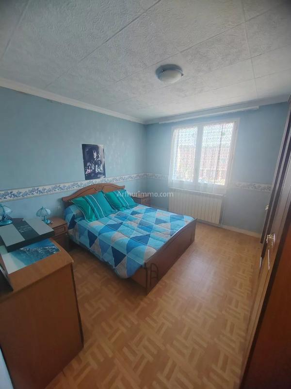 Maison - 91 m² - 5 pièces