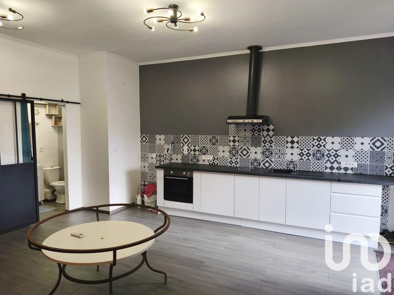 Maison - 310 m² - 11 pièces