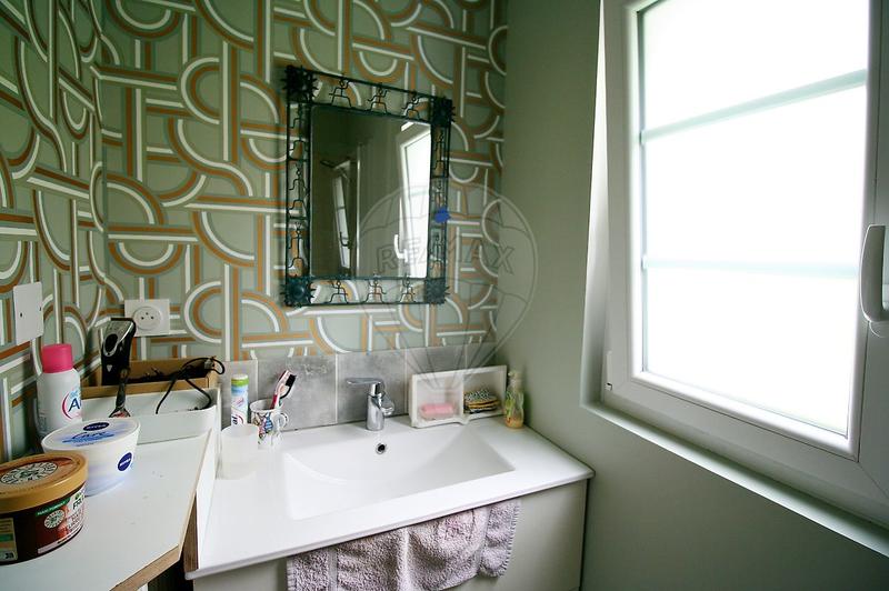 Maison - 280 m² - 8 pièces