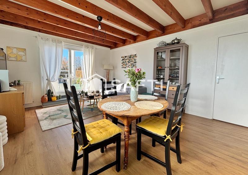 Appartement - 84 m² - 4 pièces