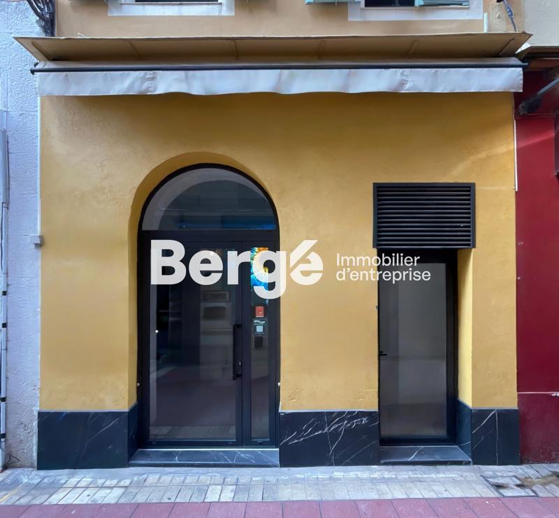 Local commercial - 30 m² - 3 pièces