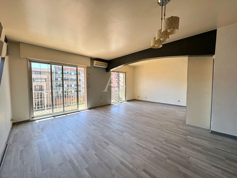 Appartement - 89 m² - 3 pièces