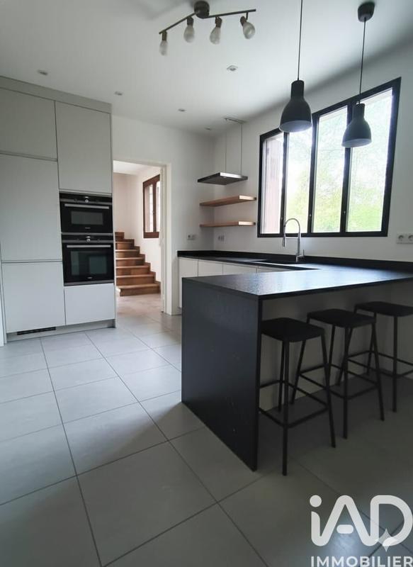 Maison - 158 m² - 6 pièces