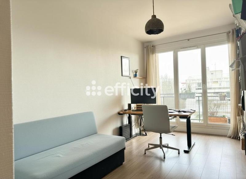 Appartement - 82 m² - 4 pièces