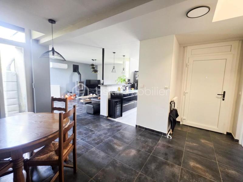 Maison - 85 m² - 5 pièces